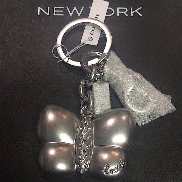 COACH - BUTTERFLY BAG CHARM (NWT) - Picture 2 of 12